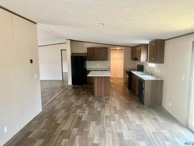 $185,000 | 31190 Drake Road, Tickfaw, LA 70466