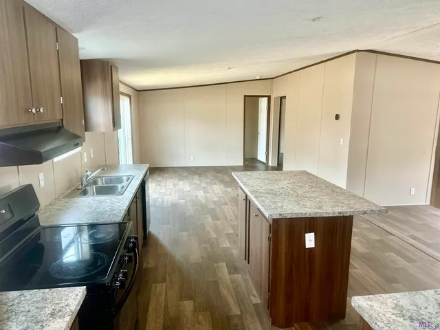 $185,000 | 31190 Drake Road, Tickfaw, LA 70466