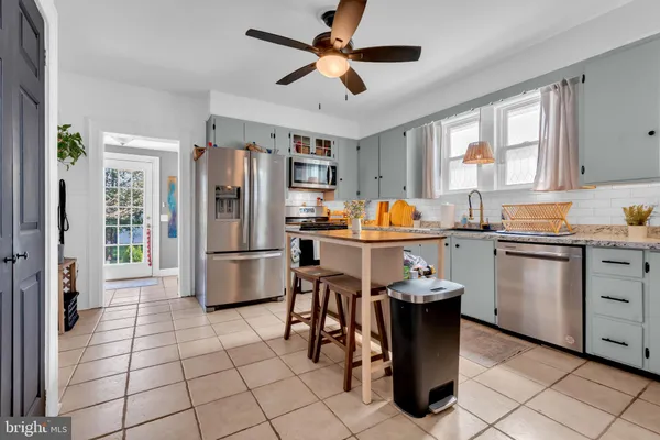 $349,900 | 440 St Louis Avenue, Egg Harbor City, NJ 08215