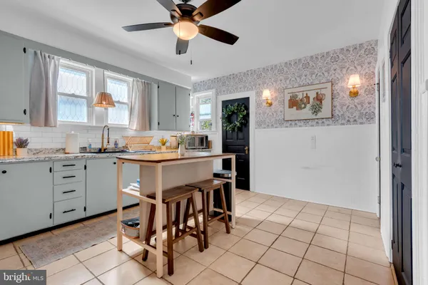 $349,900 | 440 St Louis Avenue, Egg Harbor City, NJ 08215