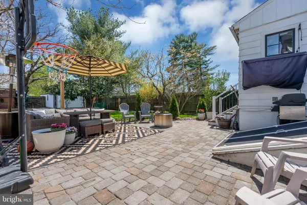 $349,900 | 440 St Louis Avenue, Egg Harbor City, NJ 08215