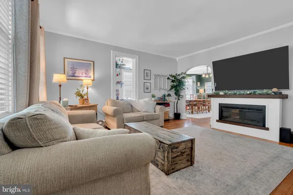 $349,900 | 440 St Louis Avenue, Egg Harbor City, NJ 08215