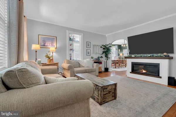 $349,900 | 440 St Louis Avenue, Egg Harbor City, NJ 08215