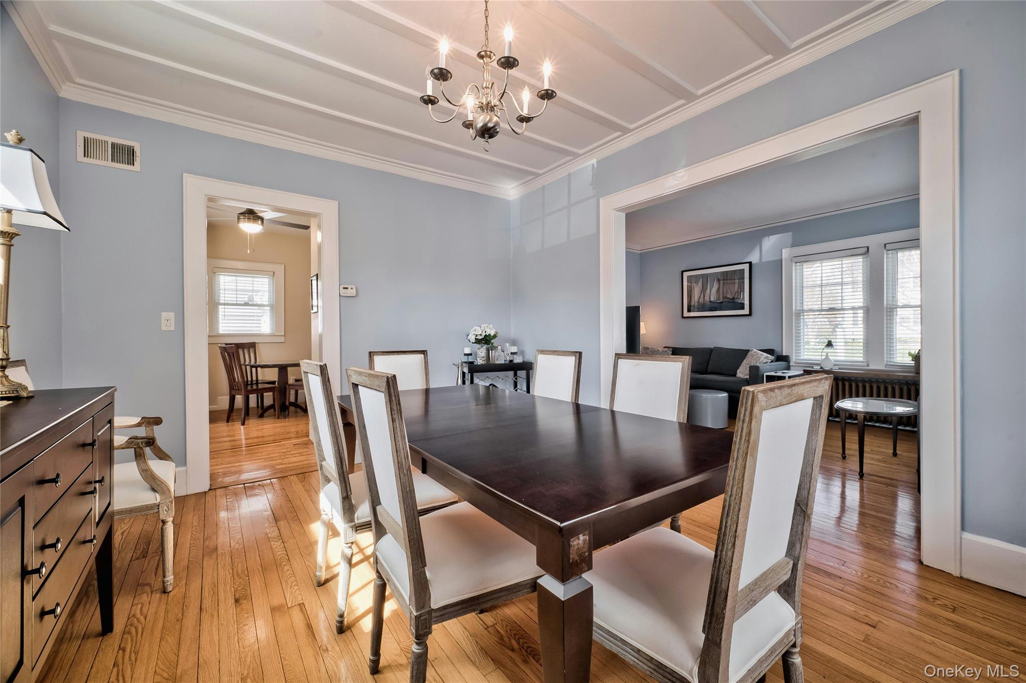 28 Lindbergh Street Locust Valley, NY 11560 - Photo 13 of 30 Formal dining room