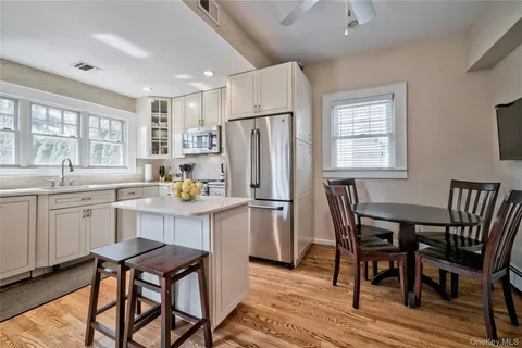 $995,000 | 28 Lindbergh Street, Locust Valley, NY 11560