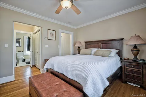 $995,000 | 28 Lindbergh Street, Locust Valley, NY 11560