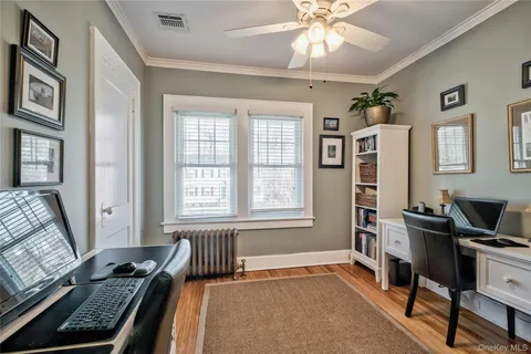 $995,000 | 28 Lindbergh Street, Locust Valley, NY 11560