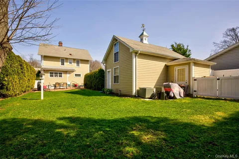 $995,000 | 28 Lindbergh Street, Locust Valley, NY 11560