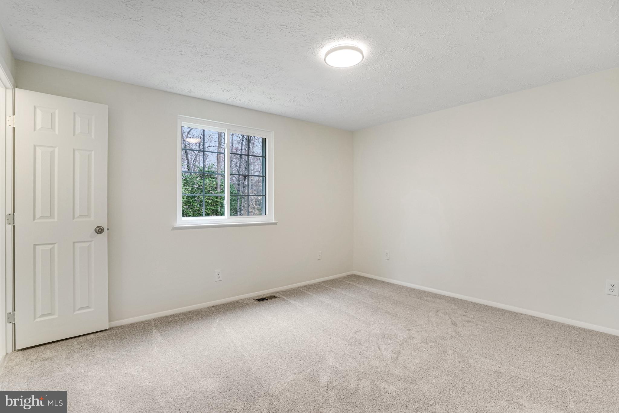 8288 Morning Dew Court Springfield, VA 22153 - Photo 15 of 33 Gallery Image 15