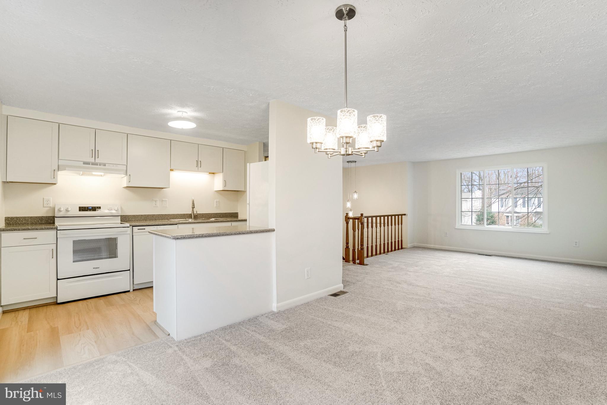 8288 Morning Dew Court Springfield, VA 22153 - Photo 10 of 33 Gallery Image 10