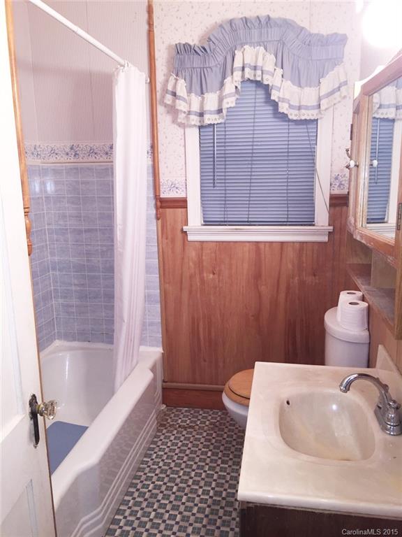 1214 Jackson Road Gastonia, NC 28052 - Photo 13 of 24 Gallery Image 13