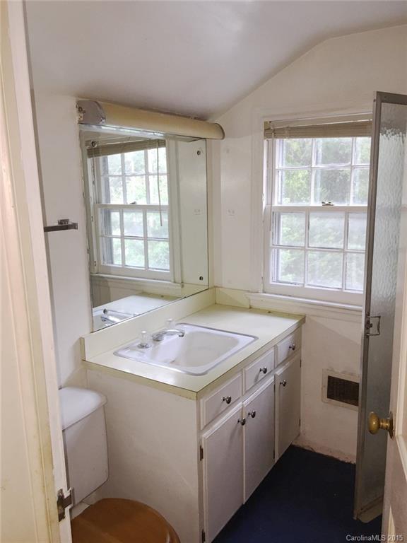 1214 Jackson Road Gastonia, NC 28052 - Photo 17 of 24 Gallery Image 17