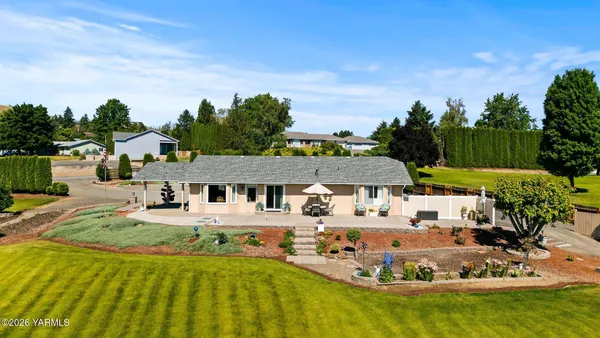 $599,900 | 31 Faulkner Lane, Selah, WA 98942