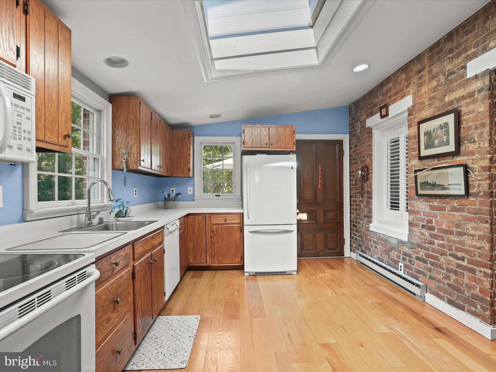 8008 Rider Avenue Towson, MD 21204 - Photo 15 of 43 Kitchen