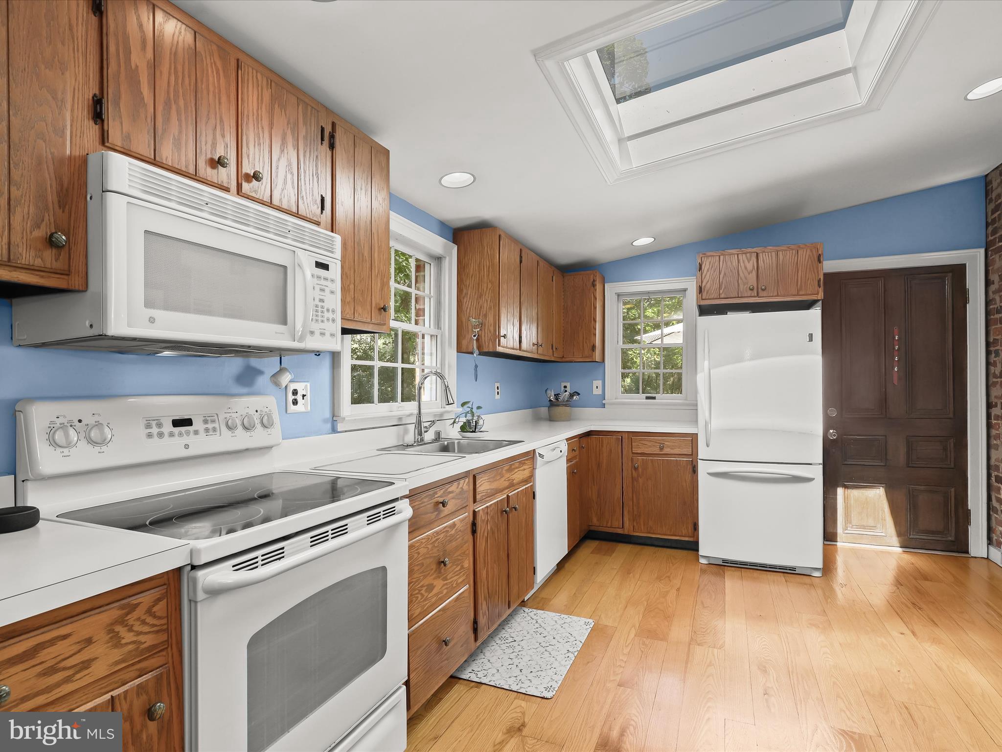 8008 Rider Avenue Towson, MD 21204 - Photo 16 of 43 Kitchen