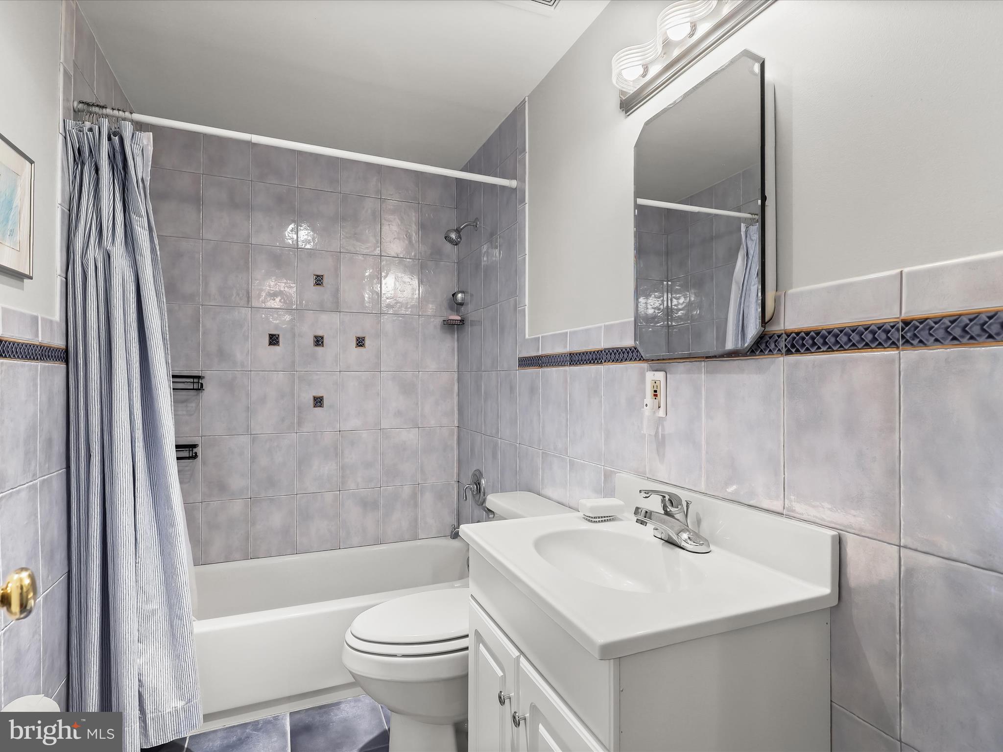 8008 Rider Avenue Towson, MD 21204 - Photo 27 of 43 Upper Level Bath