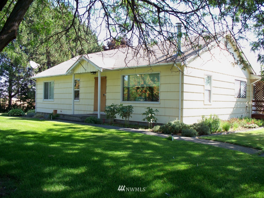 6949 Rd G Northwest Ephrata, WA 98823 - Photo 2 of 21 Gallery Image 2
