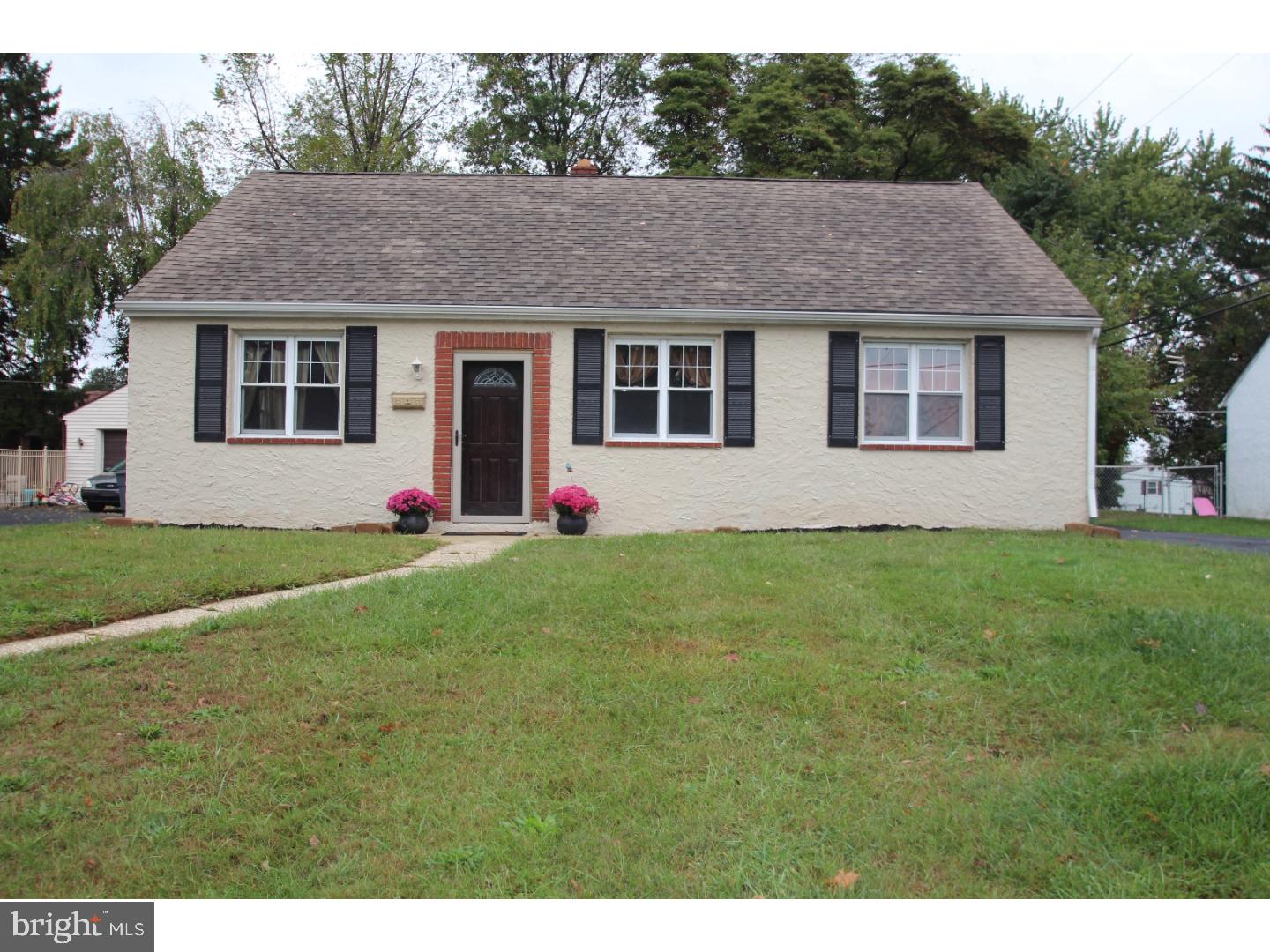 1107 Bloomdale Road Philadelphia, PA 19115 - Photo 1 of 18