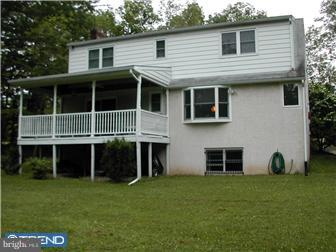 345 Clump Road Green Lane, PA 18054 - Photo 2 of 12 Exterior Back