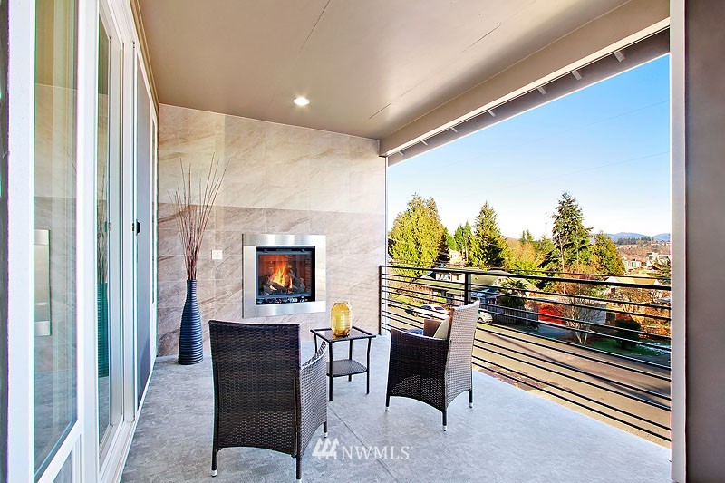 311 Stevens Avenue Southwest Renton, WA 98057 - Photo 13 of 25