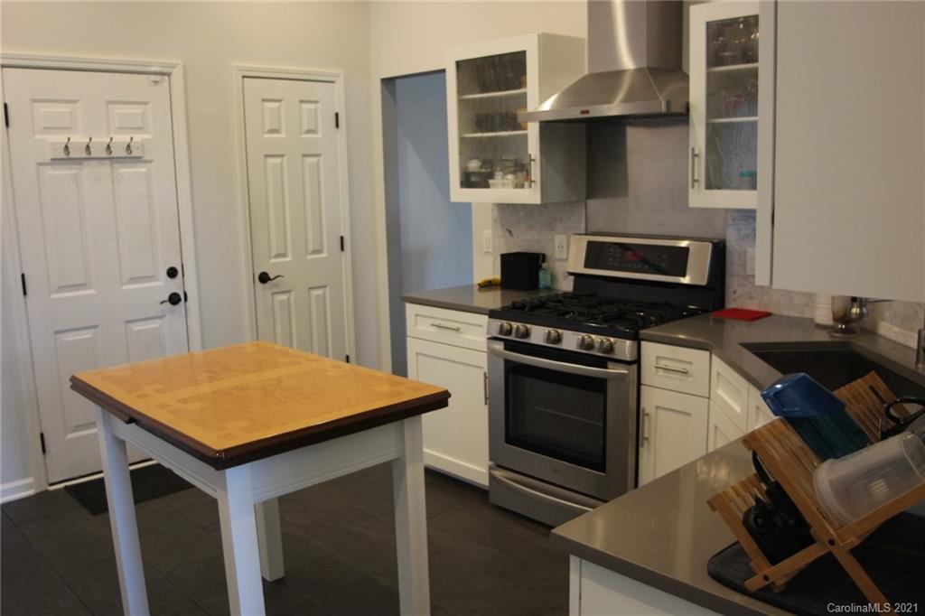 12616 Cardinal Point Road Charlotte, NC 28269 - Photo 8 of 20 Gallery Image 8