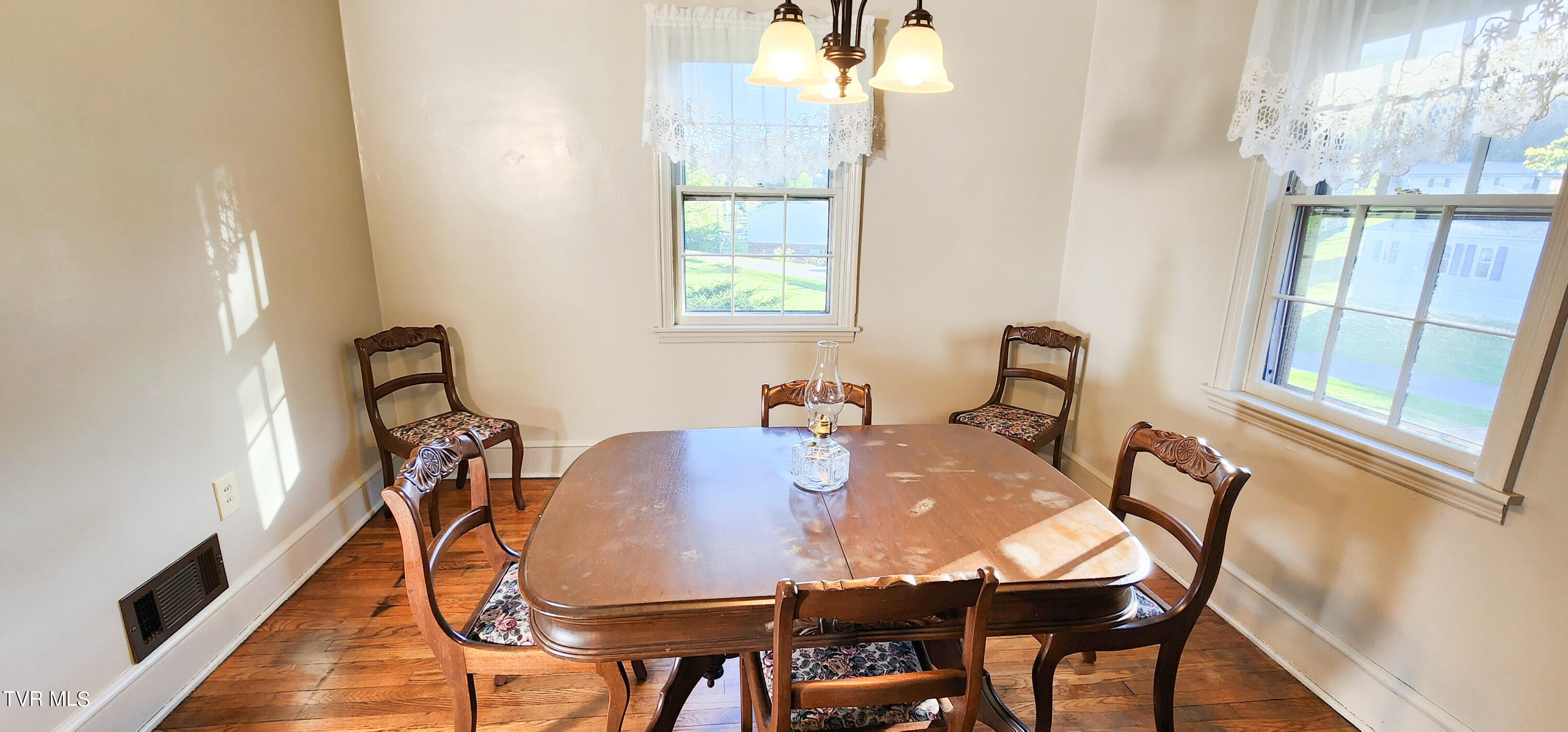 376 Old Fincastle Road Lebanon, VA 24266 - Photo 10 of 37 IMG_6797