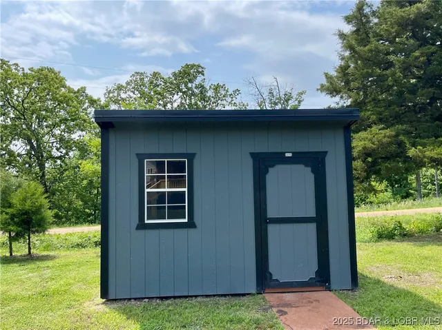 $220,000 | 2064 State Road, Linn Creek, MO 65052