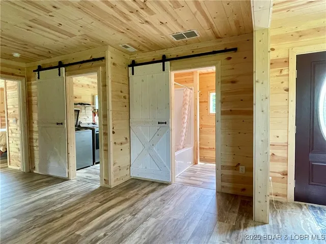 $220,000 | 2064 State Road, Linn Creek, MO 65052