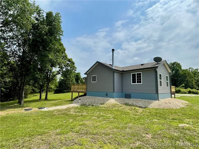 $220,000 | 2064 State Road, Linn Creek, MO 65052