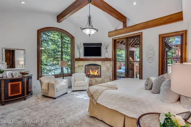 $200,000 | 900 Waters Avenue, Aspen, CO 81611