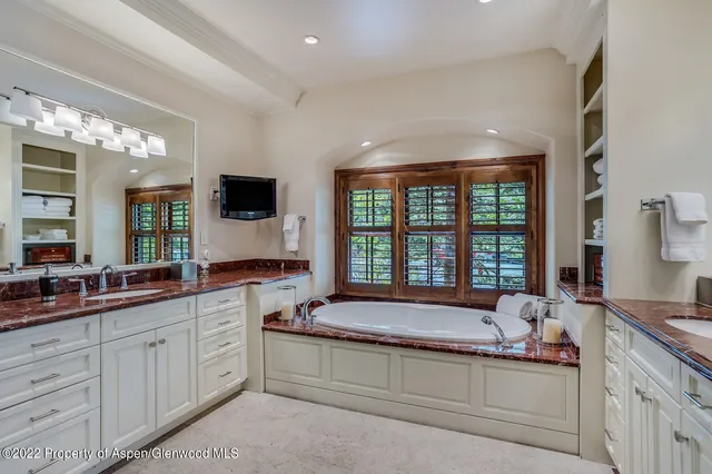 $200,000 | 900 Waters Avenue, Aspen, CO 81611