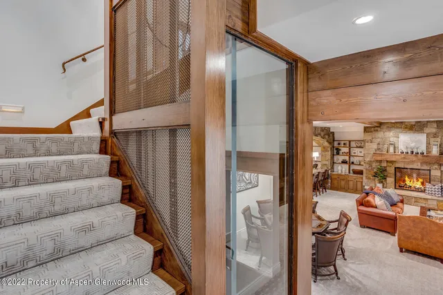 $200,000 | 900 Waters Avenue, Aspen, CO 81611