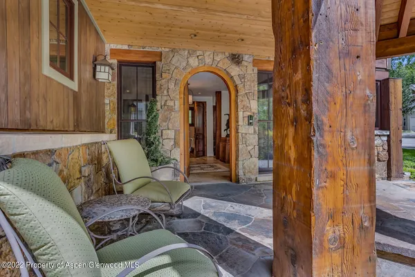 $200,000 | 900 Waters Avenue, Aspen, CO 81611
