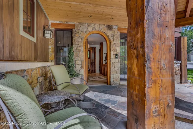 $200,000 | 900 Waters Avenue, Aspen, CO 81611