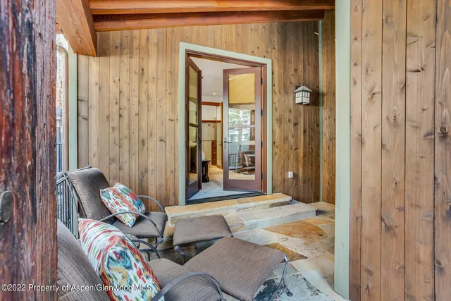 $200,000 | 900 Waters Avenue, Aspen, CO 81611