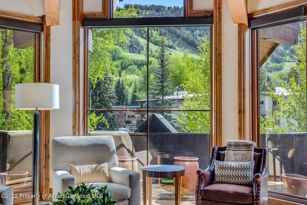 $200,000 | 900 Waters Avenue, Aspen, CO 81611