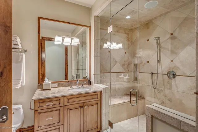 $200,000 | 900 Waters Avenue, Aspen, CO 81611