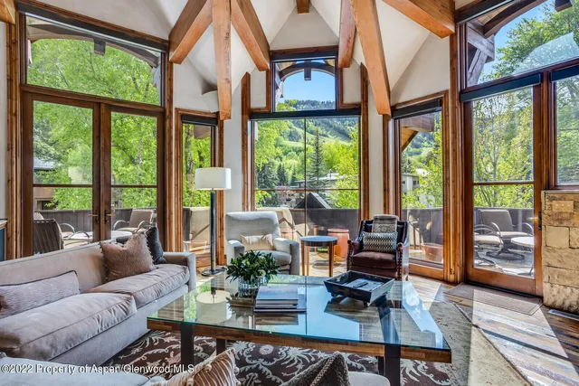 $200,000 | 900 Waters Avenue, Aspen, CO 81611