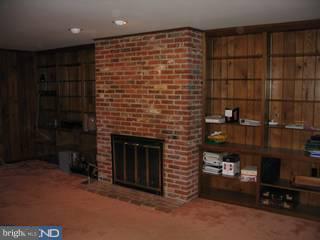 29 Roberts Road Newtown Square, PA 19073 - Photo 5 of 6