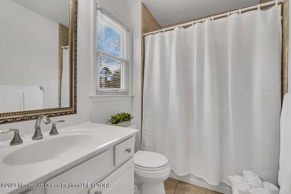 17 Pittsfield Road Howell, NJ 07731 - Photo 20 of 36 034_dsc01665