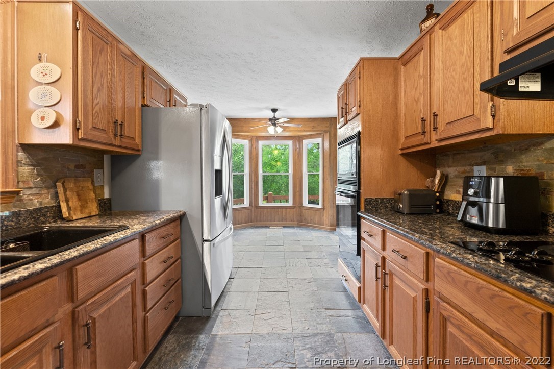 2452 Dundle Road Fayetteville, NC 28306 - Photo 12 of 33 Gallery Image 12