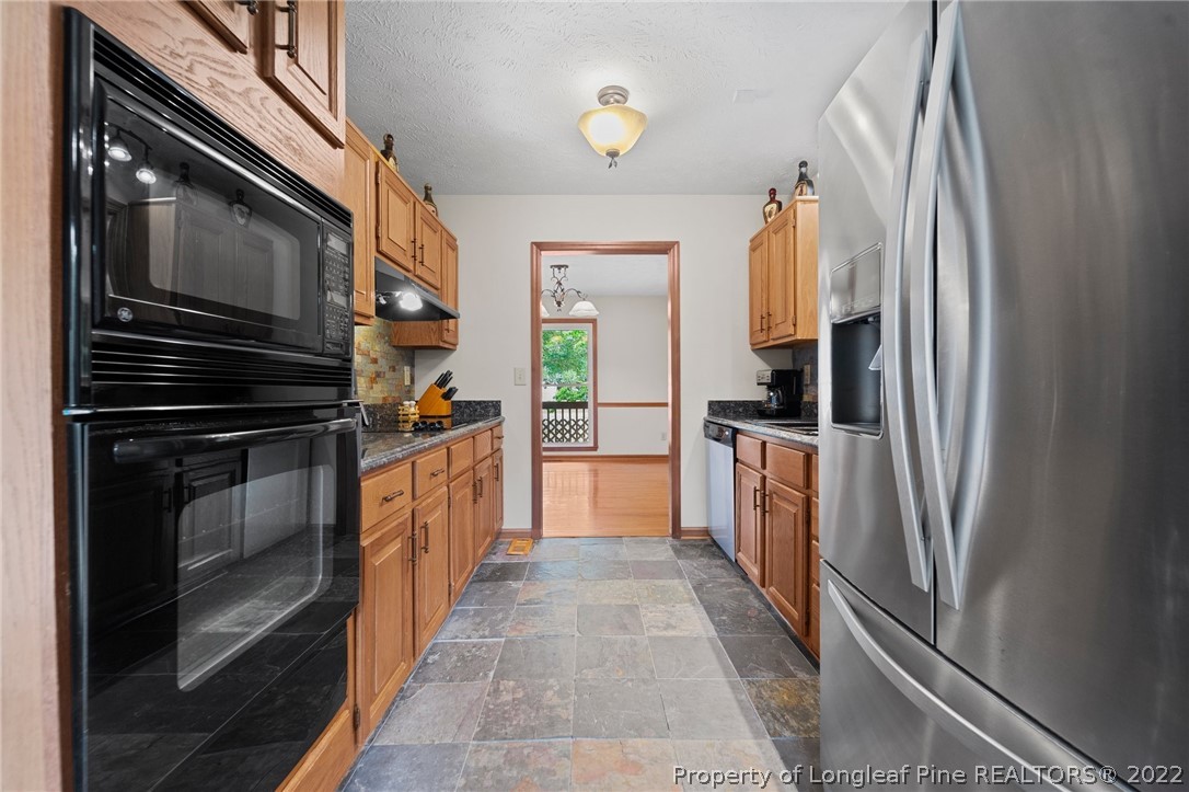 2452 Dundle Road Fayetteville, NC 28306 - Photo 14 of 33 Gallery Image 14