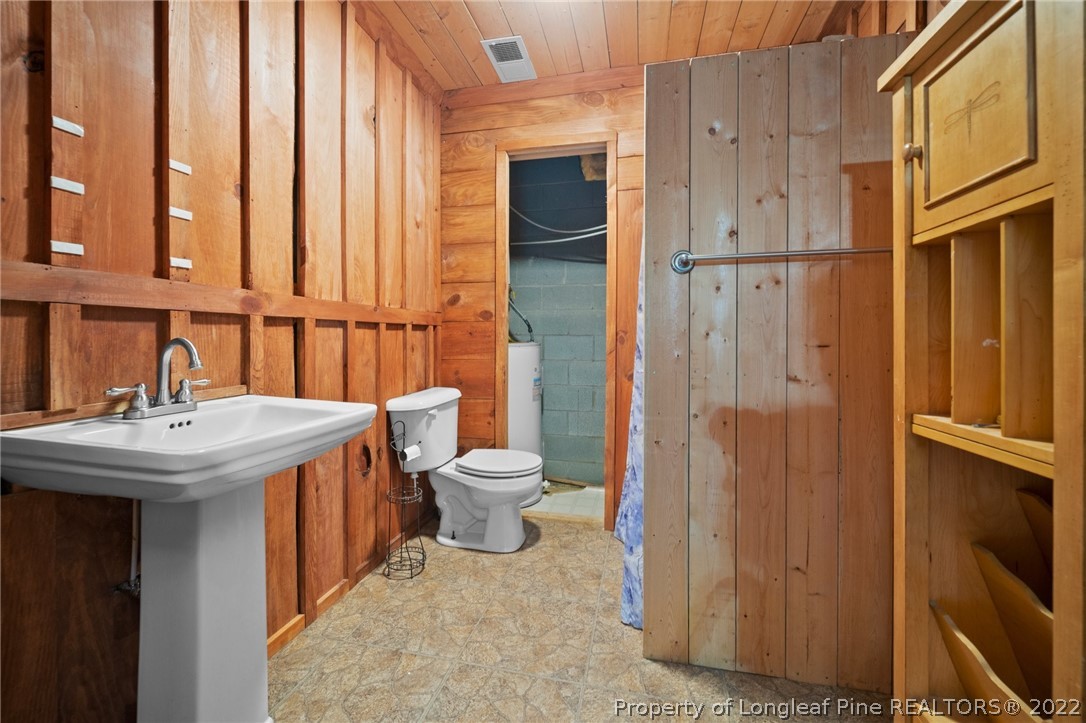2452 Dundle Road Fayetteville, NC 28306 - Photo 24 of 33 Gallery Image 24