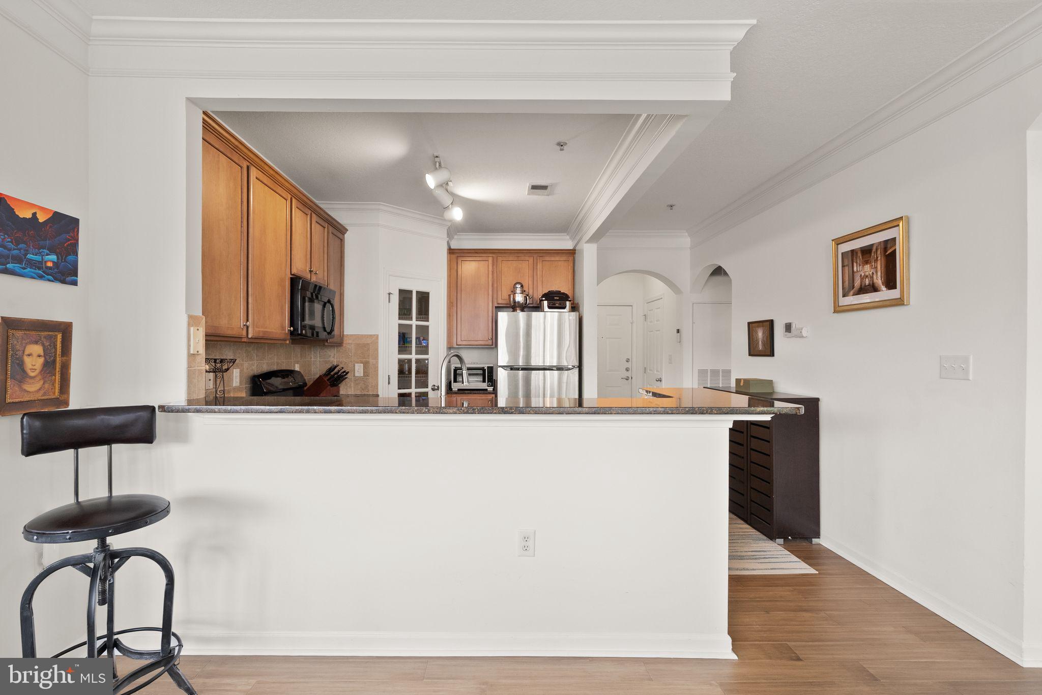 508 Sunset View Terrace Southeast, Unit 306 Leesburg, VA 20175 - Photo 12 of 37