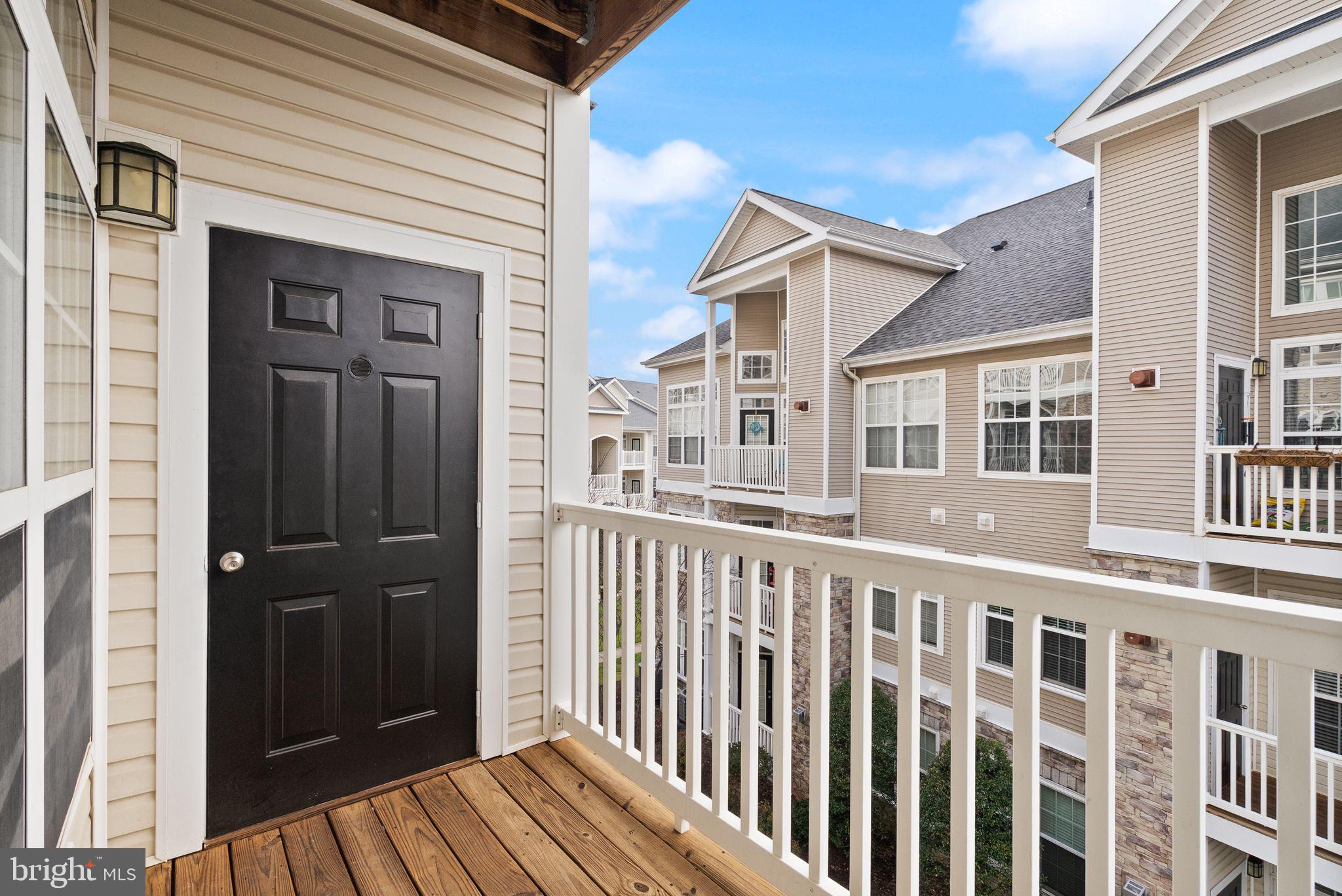 508 Sunset View Terrace Southeast, Unit 306 Leesburg, VA 20175 - Photo 35 of 37