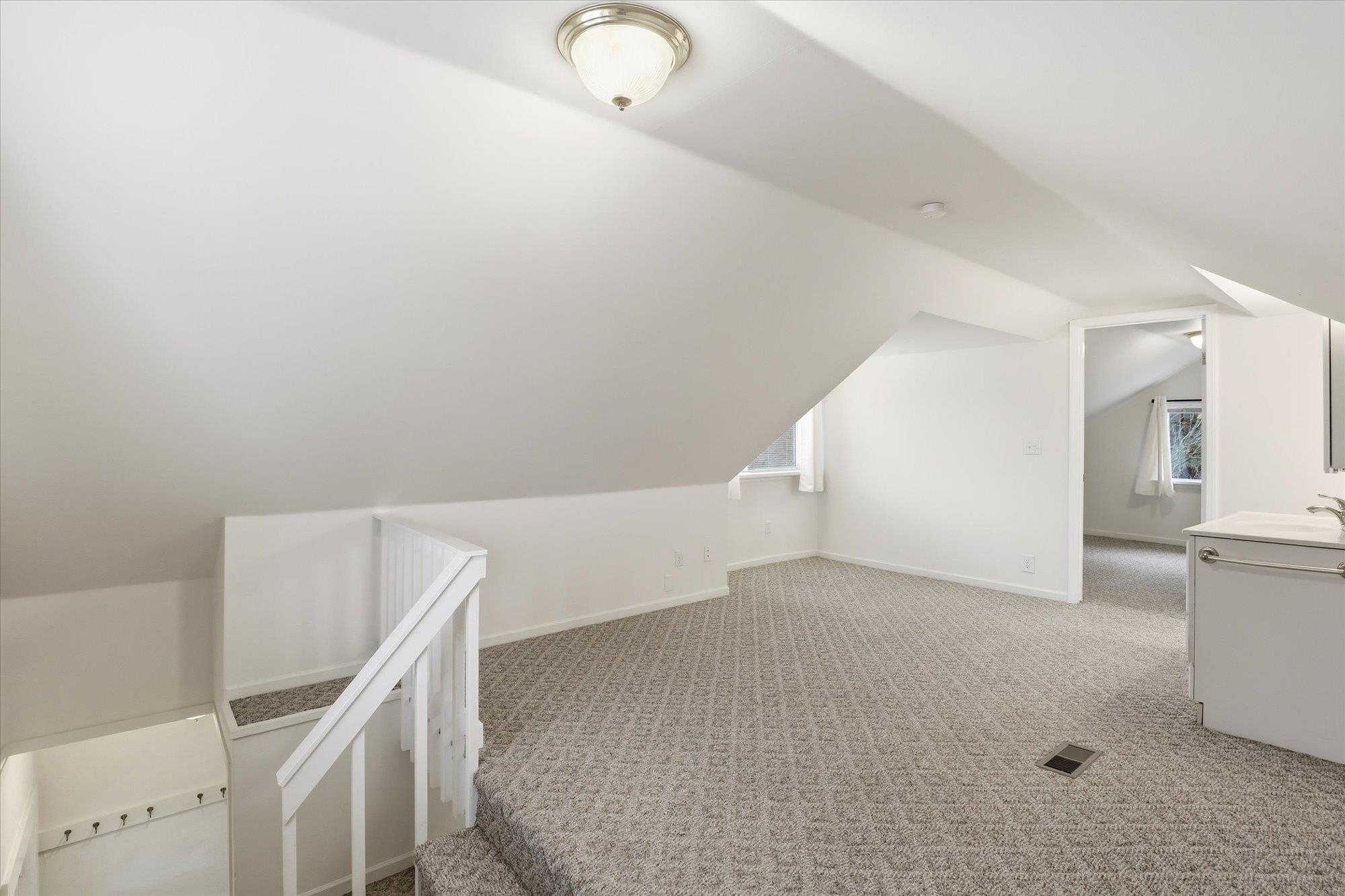 707 East 8th Avenue Spokane, WA 99202 - Photo 17 of 34