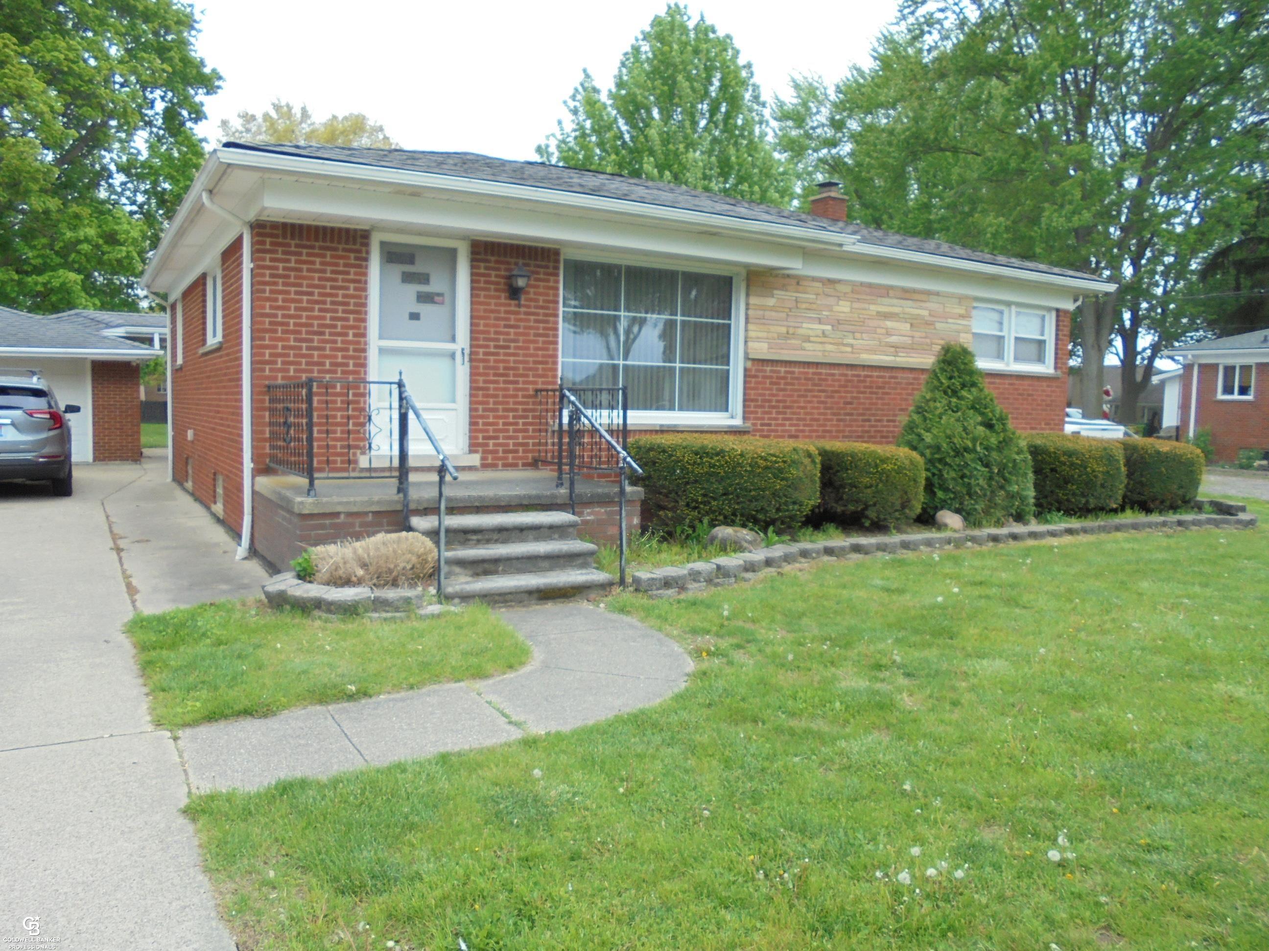 18138 22 Mile Road Macomb, MI 48044 - Photo 34 of 41