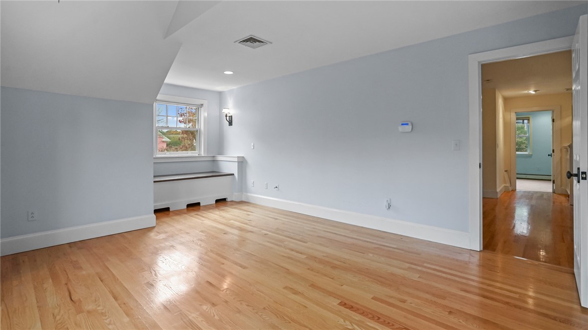 25 Strathmore Road Cranston, RI 02905 - Photo 29 of 50 Gallery Image 29