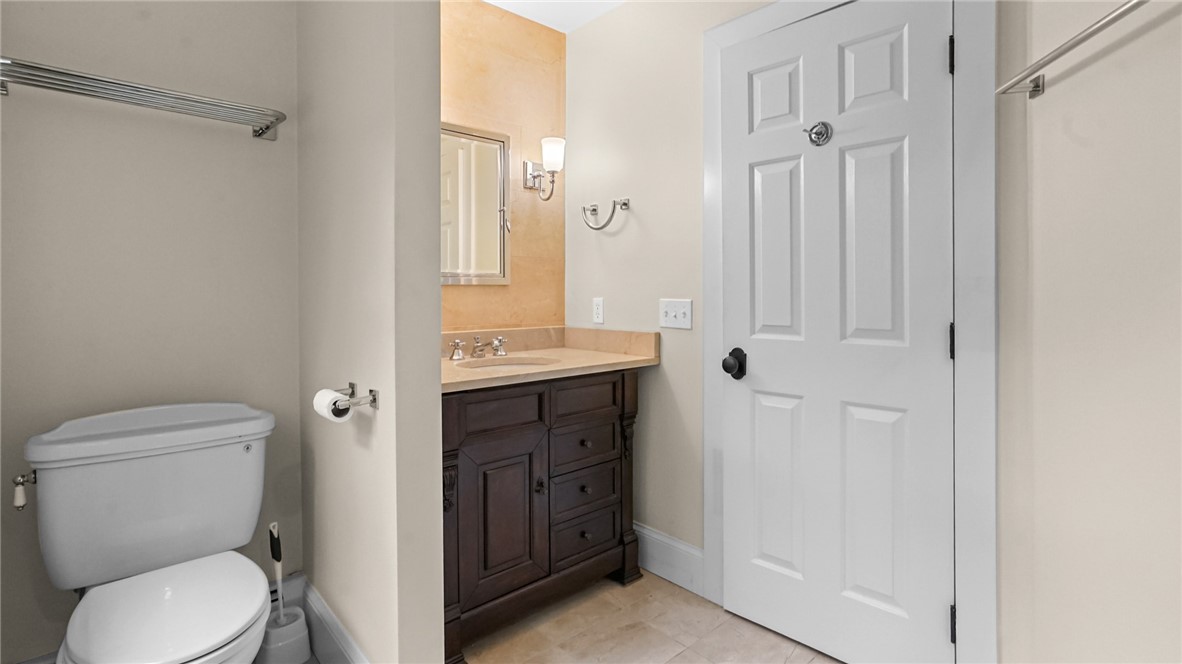 25 Strathmore Road Cranston, RI 02905 - Photo 33 of 50 Gallery Image 33