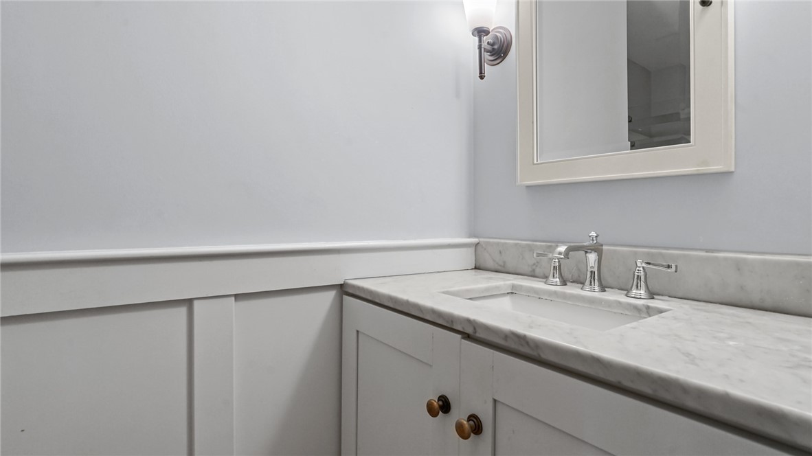 25 Strathmore Road Cranston, RI 02905 - Photo 38 of 50 Gallery Image 38